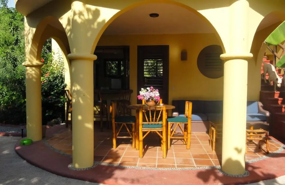 Troncones Point Hostel-1